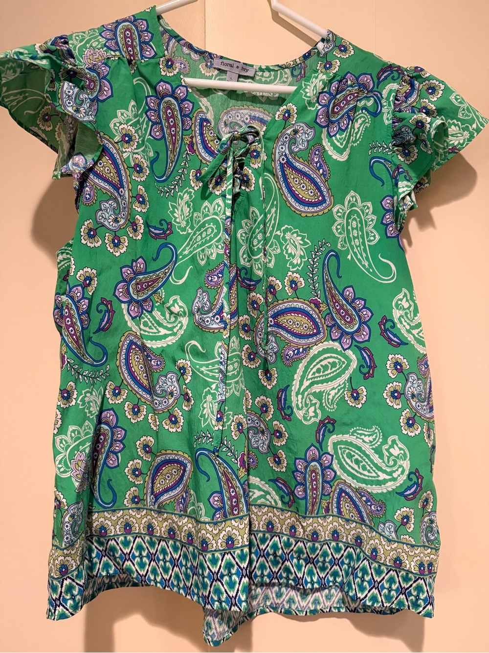 Floral Paisley Tie-Neck Blouse in Green